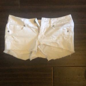 White American eagle shorts
